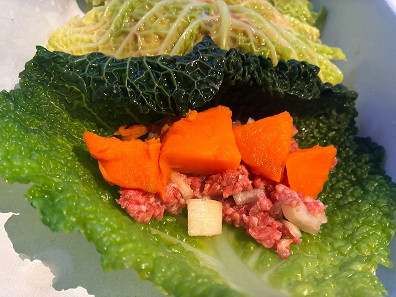 Indonesian cabbage rolls filling