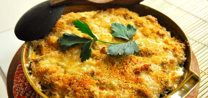 304-Kipgehakt in vuurvaste schotel1.